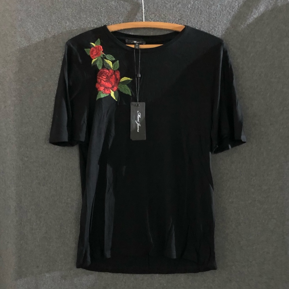 Mavi Rose Embroidered T-Shirt